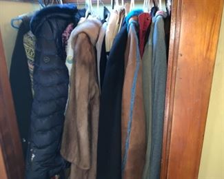 Puffer jacket, coats, light jackets, fur coats, shearlings