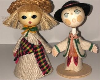 Lot #35 pair of natural fiber dolls, $8 for the pair