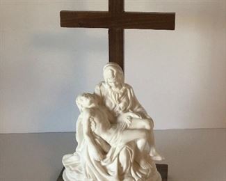 Lot #75 Vatican pavilion, $18