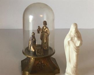 Lot #84 set of two miniature plastic figures, $8