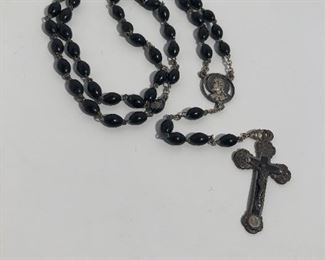 Lot #253 Terra Catacumba rosary, $14