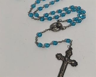 Lot #277 nice blue rosary, $12