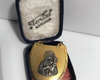 Lot #343 medal in case, $12