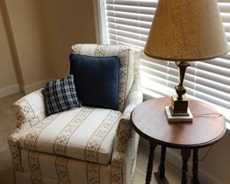 Lounge chair, round table, and lamp https://ctbids.com/#!/description/share/410193