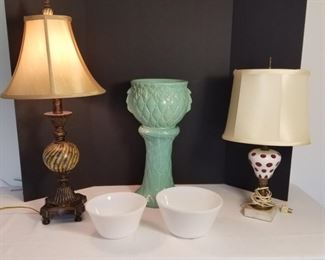 McCoy Pottery, Fenton Bowls, Lamps https://ctbids.com/#!/description/share/410221