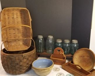 Aqua Mason Jars, Primitive Kitchen Decor, Longaberger https://ctbids.com/#!/description/share/410231