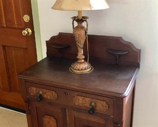 Antique wooden wash stand and lamp https://ctbids.com/#!/description/share/410240