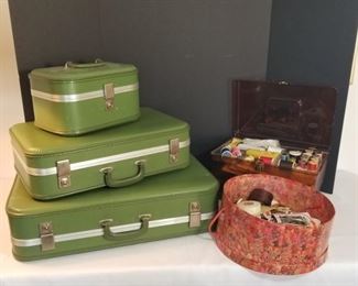 Vintage Luggage Set, Sewing Patterns & Notions
https://ctbids.com/#!/description/share/410251