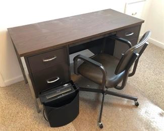 Office desk, chair, shredder, and mat https://ctbids.com/#!/description/share/410256