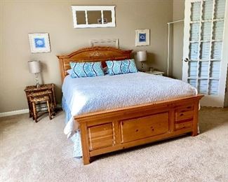 Queen size Bedroom Set, queen size Headboard and footboard Comforter sets bedding.
( Mattress and boxspring not for sale)