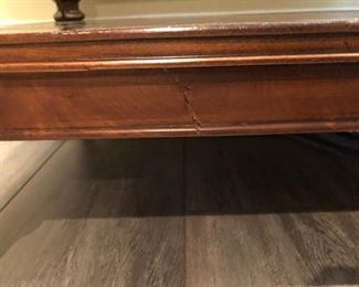 Hekman Etagere/Room Divider with brass accents
70”h x 78 ¼”w x 16 ¼”d Condition: this etagere is in very good condition with minor nicks on the legs and bottom. There is a crack on the bottom left which can be repaired Asking $450