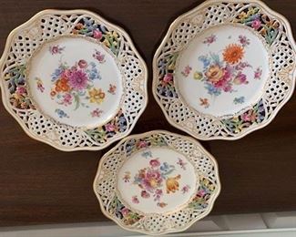3 DRESDEN RETICULATED PLATES $175