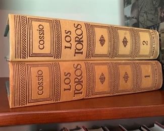 LOS TOROS/CASSIO 4 VOLUMES $250