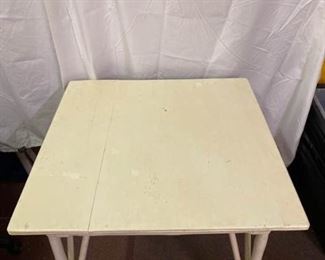 Wicker Style Table https://ctbids.com/#!/description/share/413083