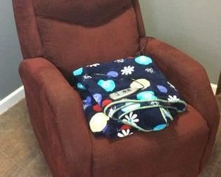 TRANQUIL EASE LIFT CHAIR