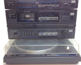 PIONEER TURN TABLE/TUNER/TAPE DECK