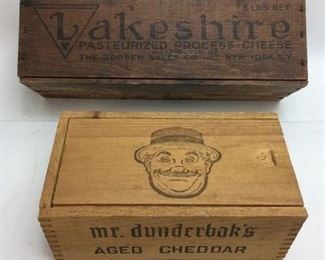VTG. MR. DUNDARBAKS/LAKESHIRE CHEESE BOX