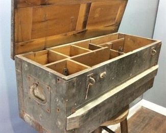 VINTAGE TOOL CHEST w WOOD STOOL