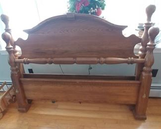 Solid oak Cannonball bed $100