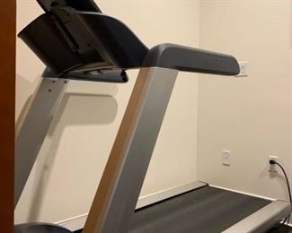 Like New. TRM 425/445. Original Purchase Price $5,000. Still Under Warranty! Find the FULL LISTING, Prices and MAKE AN OFFER, on our website, www.huntestatesales.com