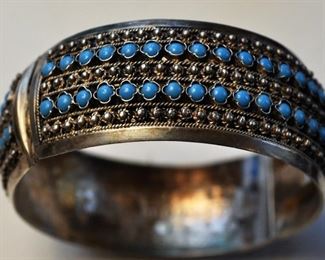 935 silver turquoise glass cabachon bracelet. 37g. $68