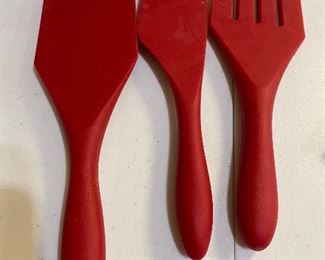 Mad Hungry 3 Piece Multi-Use Red Silicone Spurtle Set Slotted Flippers 