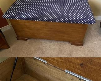 Handmade hope or toy chest                                                                Measures 36x16x16                                                                                   PRICE: $50