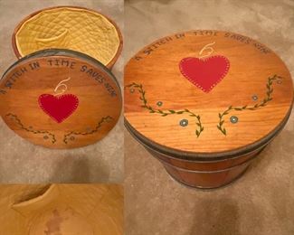 sewing box with lid $15