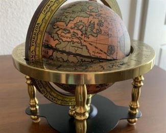 1 Small Globe