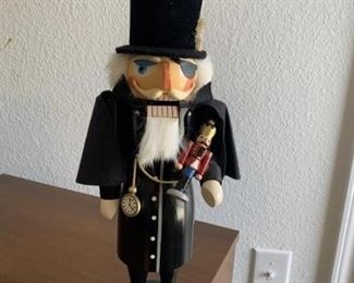 137 German Nutcracker