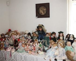 Dolls, dolls and more dolls
