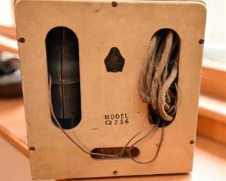 Item 45: Emerson Snow White Radio $575 Paint shows wear. It appears to have the original cord. I did not plug it in due to the amount of dust visible on the interior.