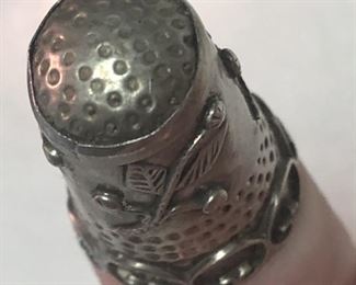 ITEM 84: Sterling silver thimble $20