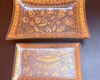 ITEM 119: Two 22k Gold Decorated George Briard Glass Trays $14