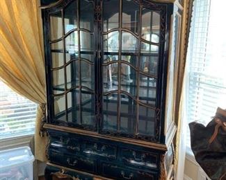 $595 Beautiful breakfront