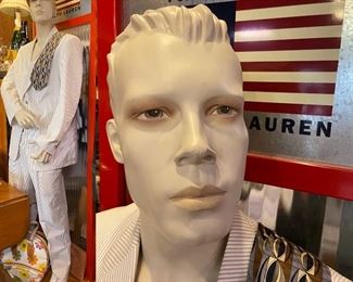  Male Mannequin 