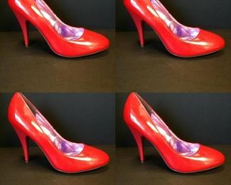 New  in the boxes Patent Pumps 👠 