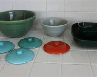 #8B Bauer bowls pacific plus lids $30.00