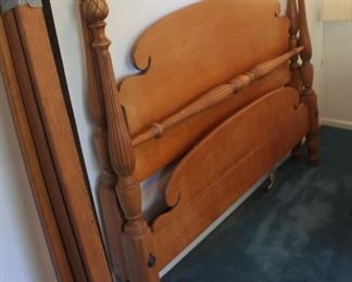 #60 Full bed frame pineapples $60.00