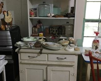 Kitchen Cupboard, Rattle Snake Rattles, Advertising Wood Boxes, Jars, Old Texas License Plates