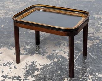 https://www.liveauctioneers.com/item/85207413_club-fine-papier-mache-tray-table-1875