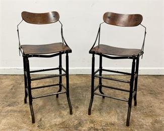 https://www.liveauctioneers.com/item/85207495_pair-industrial-domore-health-chairs-circa-1925