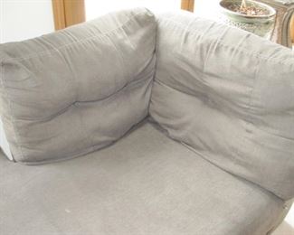 same shows the one small stain than can be cleaned