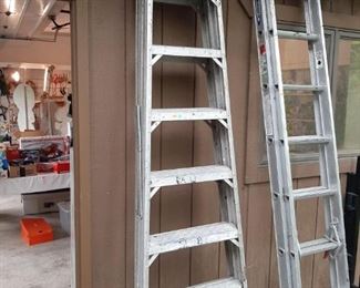 $38 - G105 - 8 foot Aluminum Step Ladder