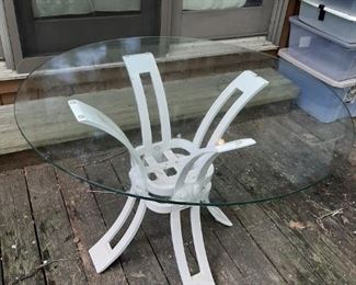 $30 - G114 - 42" Glass Top  Patio Table with Metal base.