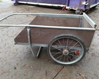 $24 - G121 - The Original Garden Way Cart (storage space 1' x 2' x 3')