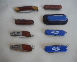 *Shippable* Lot of 8 pocket knives - some Chevy, some vintage 