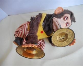 *Shippable* Antique monkey toy - Needs work to repair https://ctbids.com/#!/description/share/409949