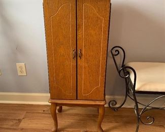 	#35	Oak jewelry chest 16"x13"x40"	 $20.00 	