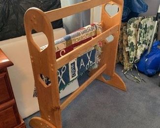 	#56	Oak quilt rack 	 $10.00 	